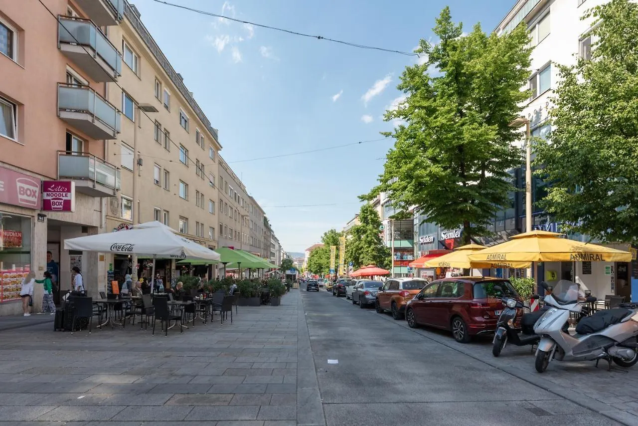 Edles Souterrain In Zentrumsnahe Vienna